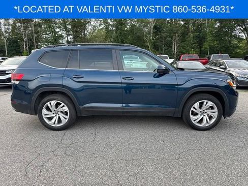 Used 2023 Volkswagen Atlas SE w/ Panoramic Sunroof Package AWD/4WD image 4