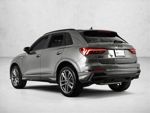 New 2025 Audi Q3 2.0T Premium image 8