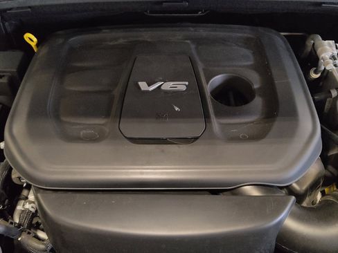 Used 2019 Jeep Grand Cherokee Laredo image 30