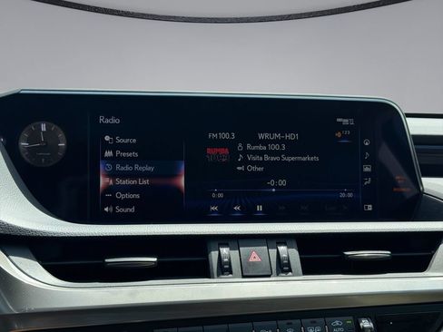 Used 2020 Lexus ES 350 w/ Premium Package FWD image 23