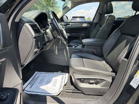 Used 2021 Volkswagen Atlas SE w/ Panoramic Sunroof Package AWD/4WD image 9