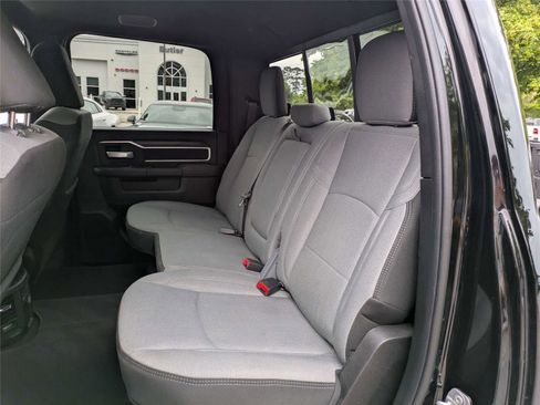 Certified 2024 RAM 2500 Big Horn w/ Safety Group AWD/4WD image 16