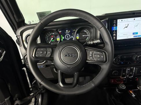 Used 2025 Jeep Wrangler Unlimited Sport S 4xe AWD/4WD image 18