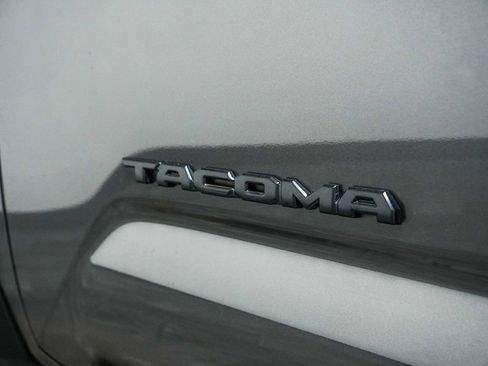 Used 2021 Toyota Tacoma TRD Off-Road w/ Blackout Package (TMS) AWD/4WD image 13