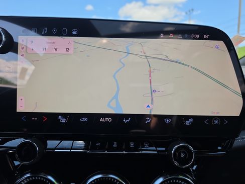 New 2025 Chevrolet Blazer EV LT AWD/4WD image 29