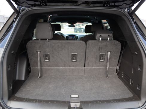 Certified 2022 Chevrolet Traverse LT image 25