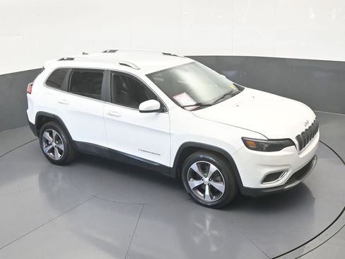 Used 2019 Jeep Cherokee Limited image 52