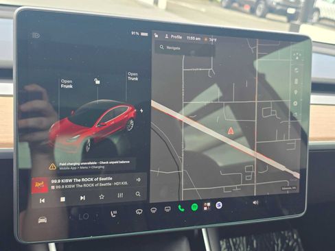 Used 2018 Tesla Model 3 Long Range RWD image 28