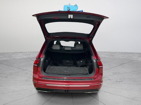 Used 2019 Volkswagen Tiguan SEL R-Line FWD image 34