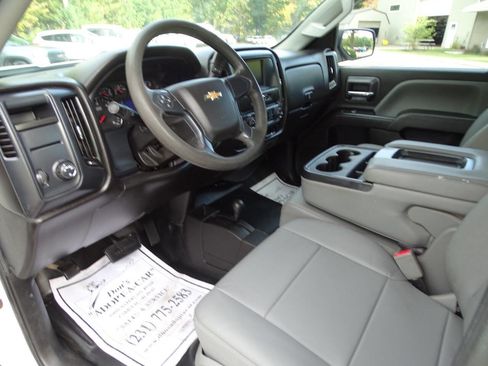 Used 2017 Chevrolet Silverado 1500 W/T image 10
