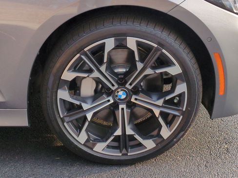 Used 2026 BMW 330i Sedan w/ Premium Package RWD image 13