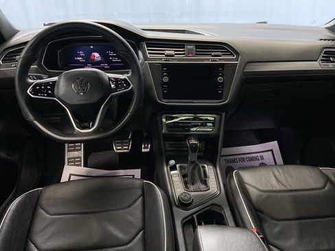 Used 2022 Volkswagen Tiguan SEL R-Line image 30