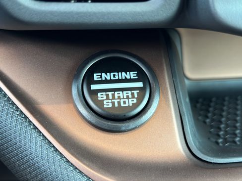 Used 2023 Ford Bronco Sport Outer Banks w/ Tech Package AWD/4WD image 21
