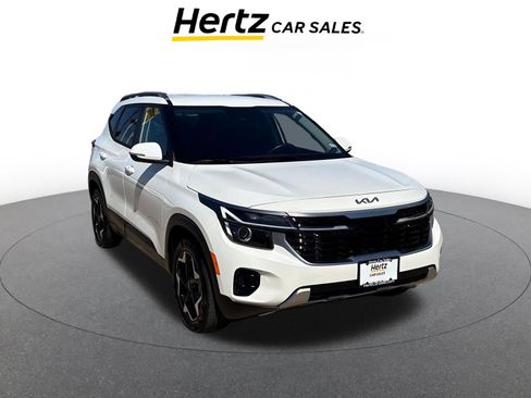 Used 2025 Kia Seltos S image 1