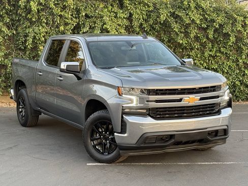 Used 2021 Chevrolet Silverado 1500 LT AWD/4WD image 1