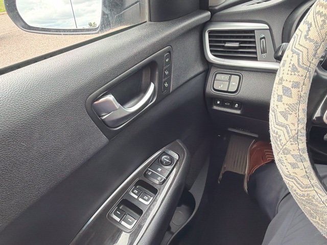 Used 2019 Kia Optima EX w/ EX Premium Package FWD image 19