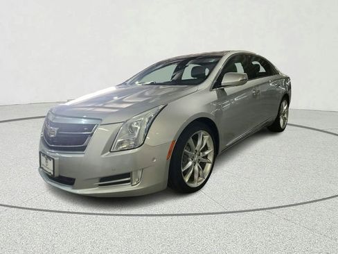 Used 2016 Cadillac XTS Premium FWD image 5