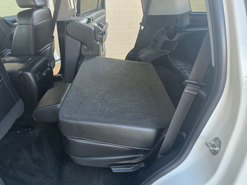 Used 2018 Chevrolet Tahoe LT image 37