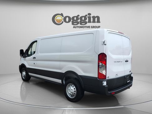 New 2025 Ford Transit 250 Low Roof AWD image 3