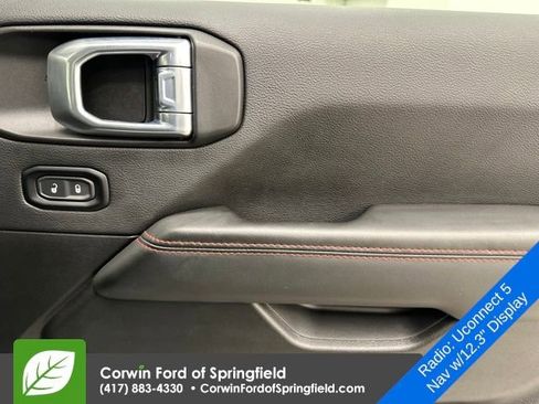 Used 2024 Jeep Wrangler Unlimited Rubicon image 13