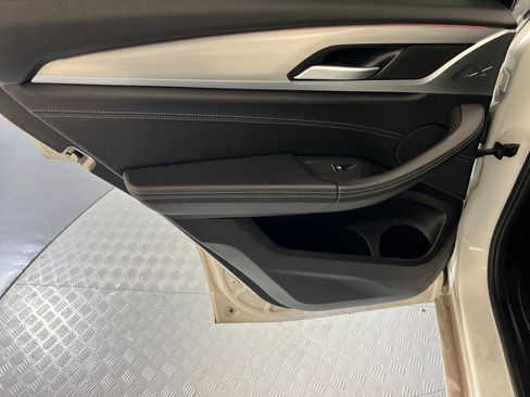 Used 2021 BMW X4 xDrive30i image 32