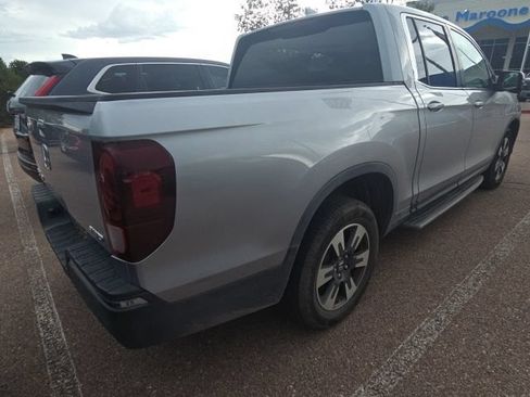 Used 2017 Honda Ridgeline RTL-T image 10