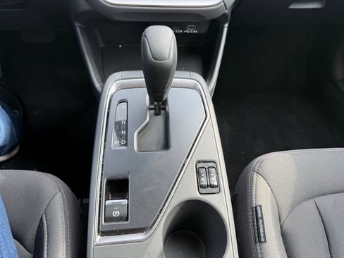 Used 2025 Subaru Crosstrek 2.5i Premium AWD/4WD image 13