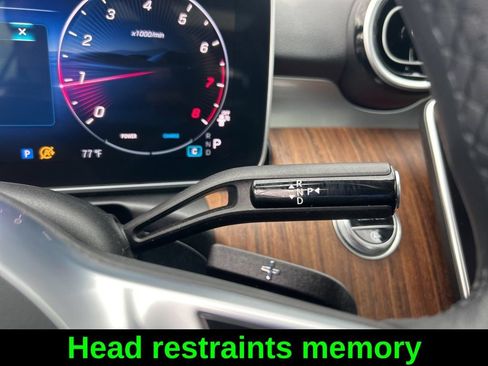 Used 2025 Mercedes-Benz C 300 4MATIC Sedan image 15