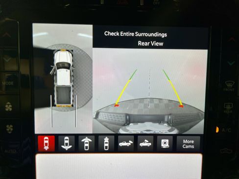 Used 2024 RAM 3500 Limited w/ Towing Technology Group image 23