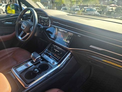 Used 2022 Audi Q7 3.0T Prestige w/ Prestige Package image 12