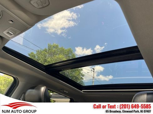 Used 2019 Ford F150 Lariat w/ Equipment Group 502A Luxury AWD/4WD image 30