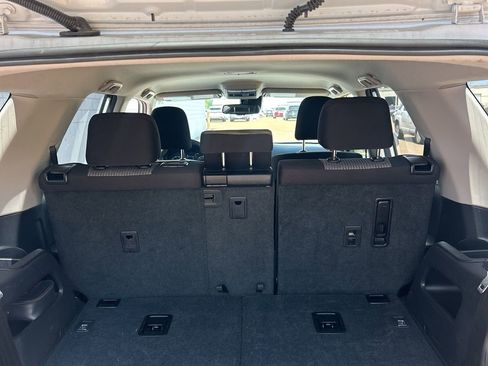 Used 2024 Toyota 4Runner SR5 image 19