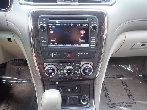 Used 2017 Buick Enclave Convenience FWD image 5