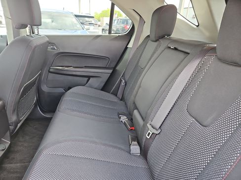 Used 2017 Chevrolet Equinox LT w/ Convenience Package AWD/4WD image 12