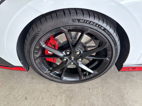 Used 2025 Hyundai Elantra N FWD image 11