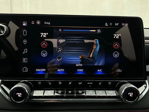 Used 2024 Chevrolet Colorado Z71 w/ Z71 Convenience Package 2 image 37