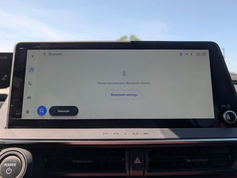 Used 2023 Toyota Prius Prime FWD image 28
