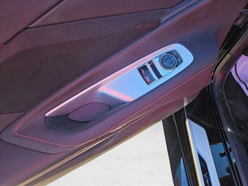 Used 2025 Chevrolet Corvette Stingray Coupe w/ 1LT image 10