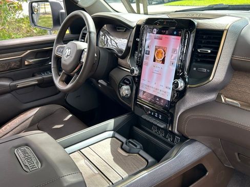 Used 2025 RAM 1500 Limited image 42