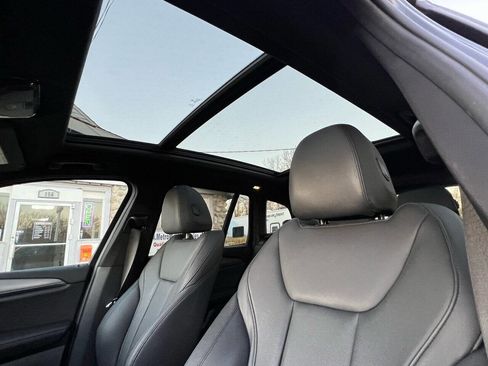 Used 2019 BMW X3 xDrive30i w/ M Sport Package 2 image 21