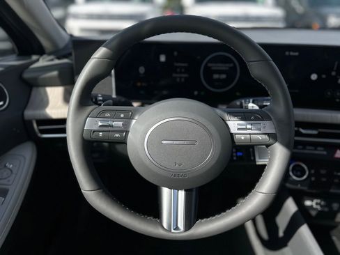 New 2025 Hyundai Sonata Limited image 15