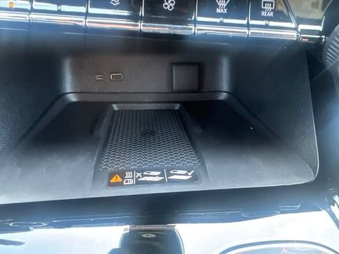 New 2026 Chevrolet Traverse LT w/ Driver Confidence Package FWD image 18