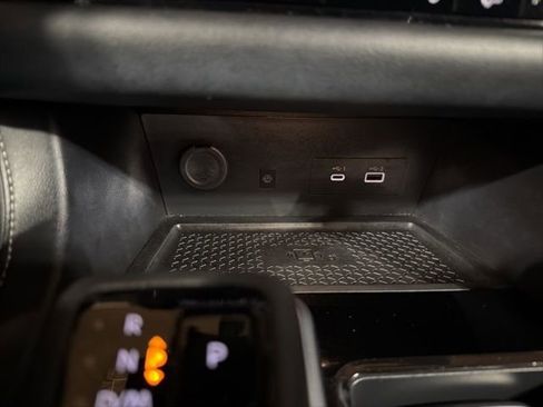 Used 2025 Nissan Pathfinder SL AWD/4WD image 30