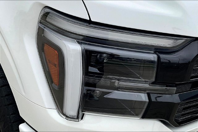 Used 2024 Ford F150 Platinum w/ Equipment Group 702A High AWD/4WD image 33