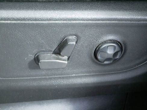 Used 2021 RAM 1500 Big Horn image 22