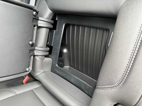 New 2026 Chevrolet Silverado 1500 LTZ w/ Z71 Off-Road Package image 28