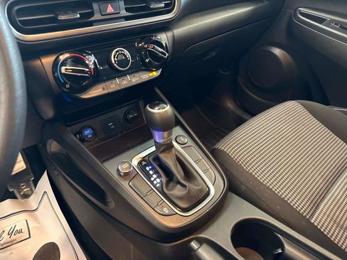 Used 2023 Hyundai Kona SE image 25