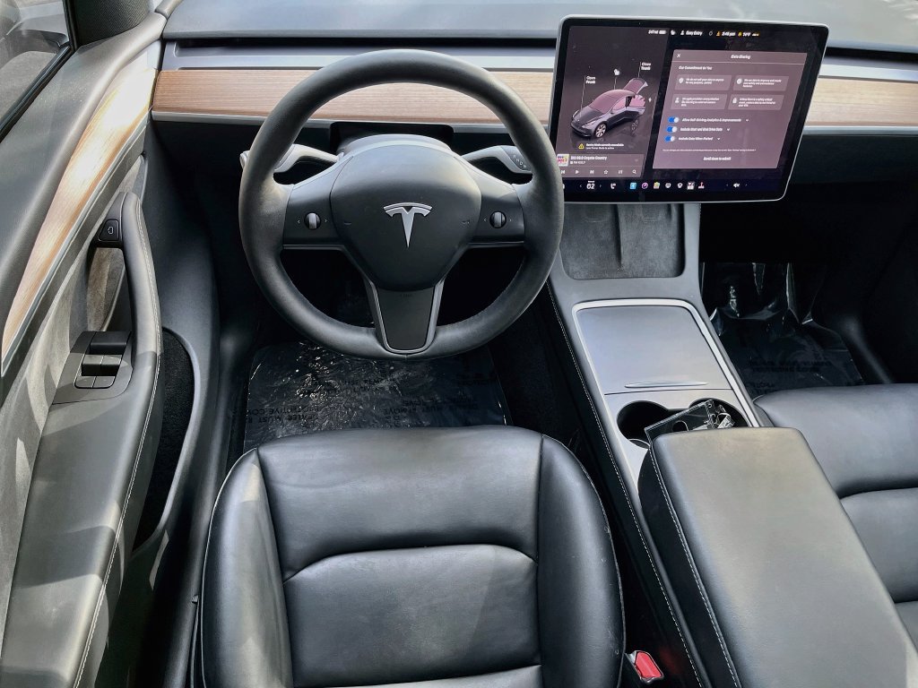 Used 2023 Tesla Model Y Long Range AWD/4WD image 21