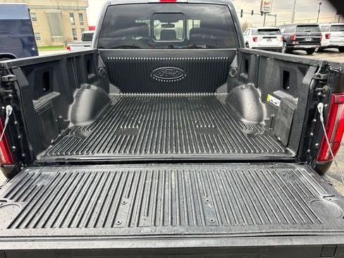 Used 2024 Ford F150 Lariat image 7