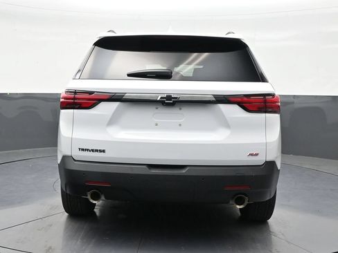 Used 2022 Chevrolet Traverse RS FWD image 4